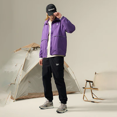 리복 클래식 퍼플 우븐 자켓 유니섹스 캐주얼 스포츠웨어 24FRM117UGP4 Shop 리복 클래식 퍼플 우븐 자켓 유니섹스 캐주얼 스포츠웨어 24FRM117UGP4