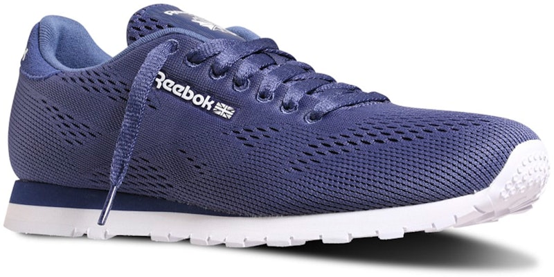 Reebok Klasik Pelari 'Biru' V67704 Lookbook Reebok Klasik Pelari 'Biru' V67704