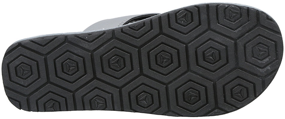 Reebok Classic Slide 'Baelish Grey' FV8847 Details for Reebok Classic Slide 'Baelish Grey' FV8847