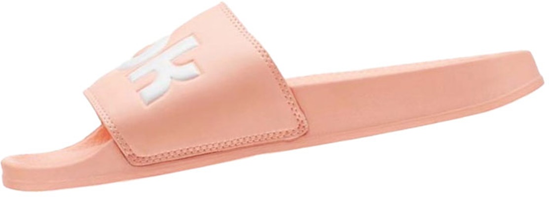 Reebok Classic Selipar 'Trendy Minimalist Pink' CN4188 Lookbook Reebok Classic Selipar 'Trendy Minimalist Pink' CN4188