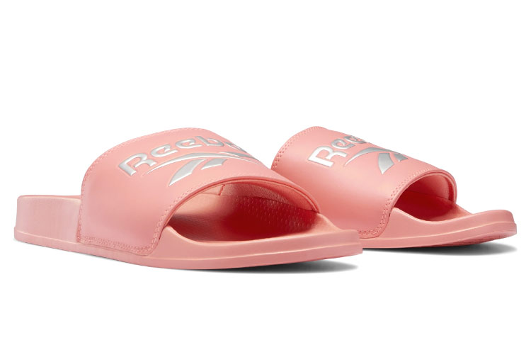 Lookbook Reebok Classic Slide ''Twisted Coral'' Sandale FZ3169