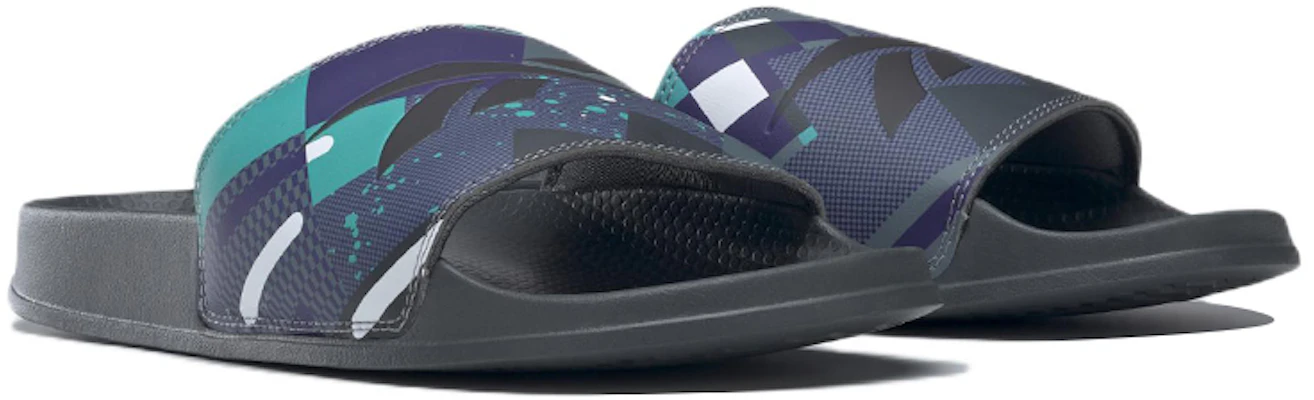 Reebok Classic Slide ''Vector-Logo'' Herren/Damen Sandalen GW1626 Lookbook Reebok Classic Slide ''Vector-Logo'' Herren/Damen Sandalen GW1626