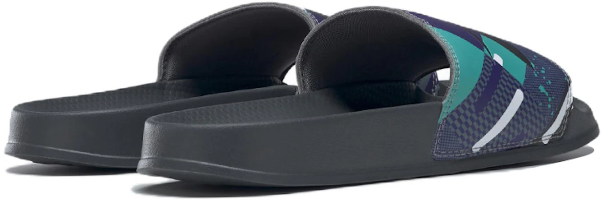 Reebok Classic Slide ''Vector-Logo'' Herren/Damen Sandalen GW1626 Shop Reebok Classic Slide ''Vector-Logo'' Herren/Damen Sandalen GW1626
