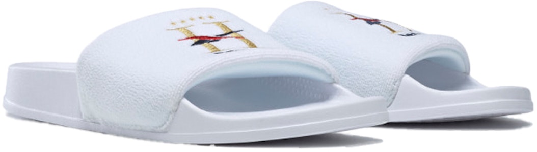 Reebok Classic Sandal Logo Emas Putih FY3078 Lookbook Reebok Classic Sandal Logo Emas Putih FY3078