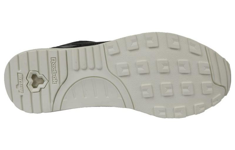 Shop 锐步经典透气鞋 '蓝黑' v69416