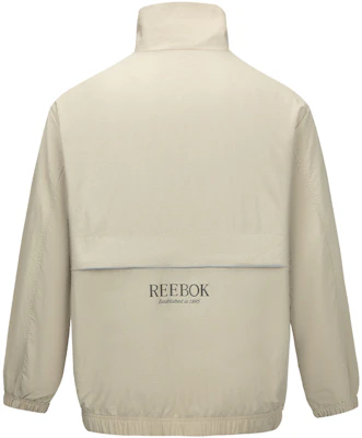 Reebok 經典編織外套 男女同款 簡約時尚 輕卡其 24FRM117UGK0 Lookbook Reebok 經典編織外套 男女同款 簡約時尚 輕卡其 24FRM117UGK0