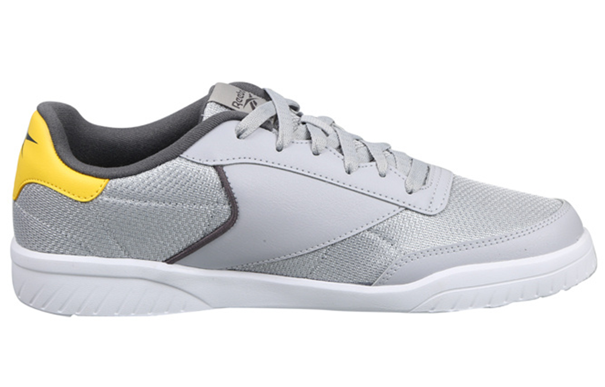 Order Reebok Classics Clubonic Sneakers EX4388