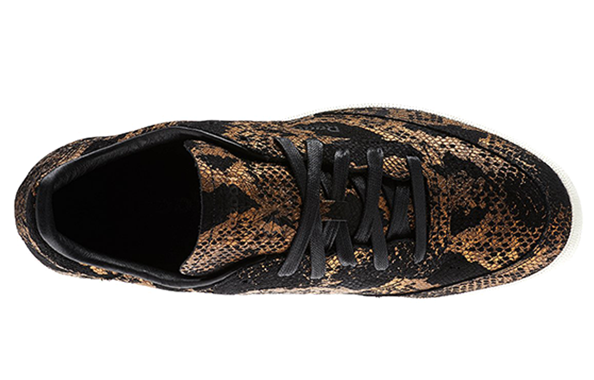 Lookbook Reebok Club C 85 AFF 黑棕 板鞋