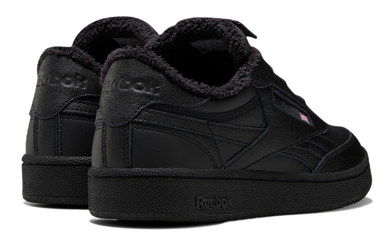 Shop Reebok Club C 85 防滑耐磨 時尚休閒板鞋 黑