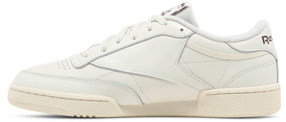 리복 클럽 C 85 '화이트 버건디' (Reebok Club C 85 'White Burgundy') GX5156 Lookbook 리복 클럽 C 85 '화이트 버건디' (Reebok Club C 85 'White Burgundy') GX5156