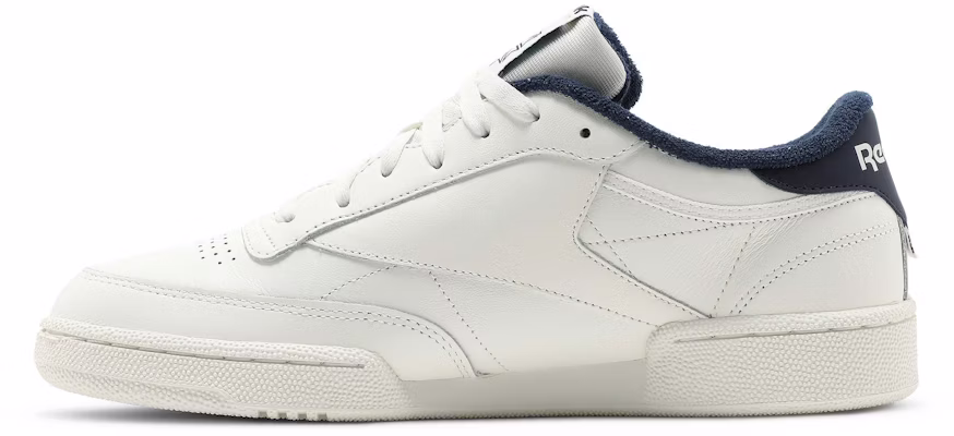 锐步Club C 85 'OG徽章 - 粉笔白海军蓝' H05809 Lookbook 锐步Club C 85 'OG徽章 - 粉笔白海军蓝' H05809