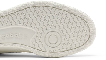 Reebok Club C 85 'OG Crest - Chalk Vector Navy' - Kapur & Navy Vector Original H05809 Purchase Reebok Club C 85 'OG Crest - Chalk Vector Navy' - Kapur & Navy Vector Original H05809