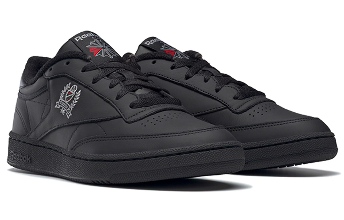 Lookbook Reebok 俱樂部 C 85 純黑 板鞋