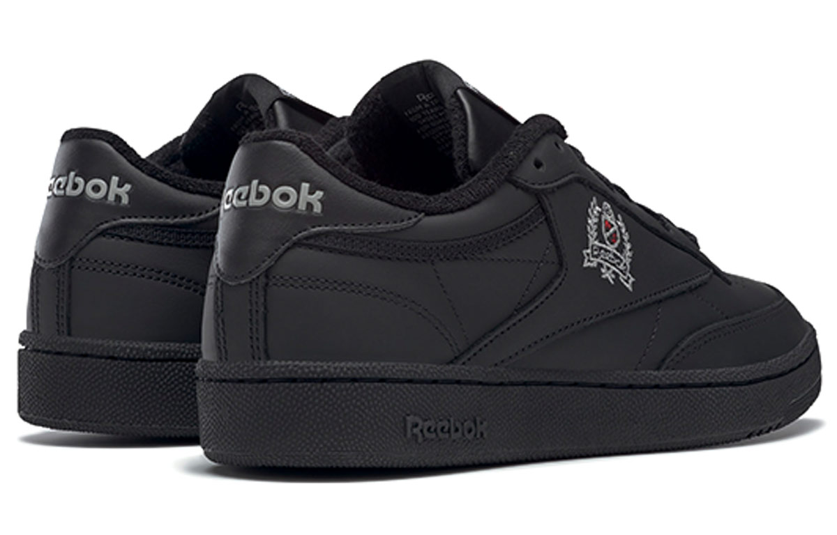 Shop Reebok 俱樂部 C 85 純黑 板鞋