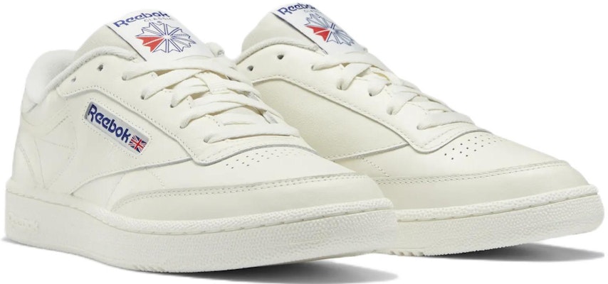 Reebok Club C 85 'Kapur Klasik Kobalt Putih' HP4321 Lookbook Reebok Club C 85 'Kapur Klasik Kobalt Putih' HP4321