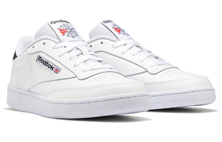 Lookbook 銳步 Club C 85 平衡耐磨防滑 低筒休閒板鞋 白黑紅