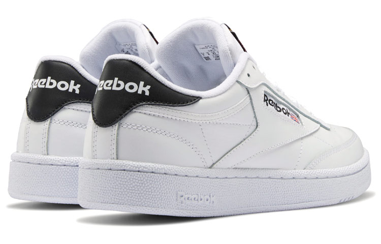 Shop 銳步 Club C 85 平衡耐磨防滑 低筒休閒板鞋 白黑紅