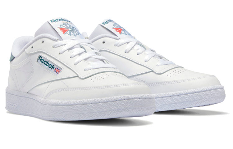 Lookbook リーボック Club C 85 ホワイト GX7555