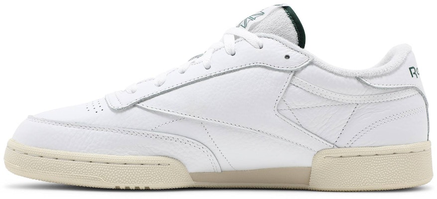 Reebok Club C 85 'Putih Hijau Gelap' GW5334 Lookbook Reebok Club C 85 'Putih Hijau Gelap' GW5334