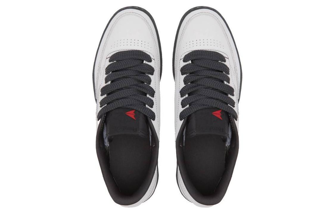 Lookbook リーボック Club C 85 白 ローカット IG5289