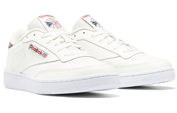 Lookbook Reebok Club C 85 'Blanco Rojo' GX7557