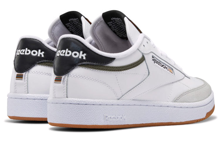Shop Reebok Club C 85 經典低筒休閒板鞋 白黑灰