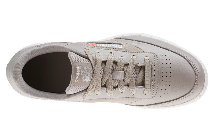 Shop Reebok Club C 85 Esntls 灰色 休閒板鞋