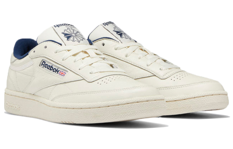 Lookbook Reebok Club C 85 MU 'Chalk' Zapatillas Vintage Blancas DV8815
