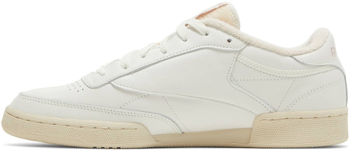 リーボック クラブC 85 ヴィンテージ チョーク GY4967 Lookbook リーボック クラブC 85 ヴィンテージ チョーク GY4967