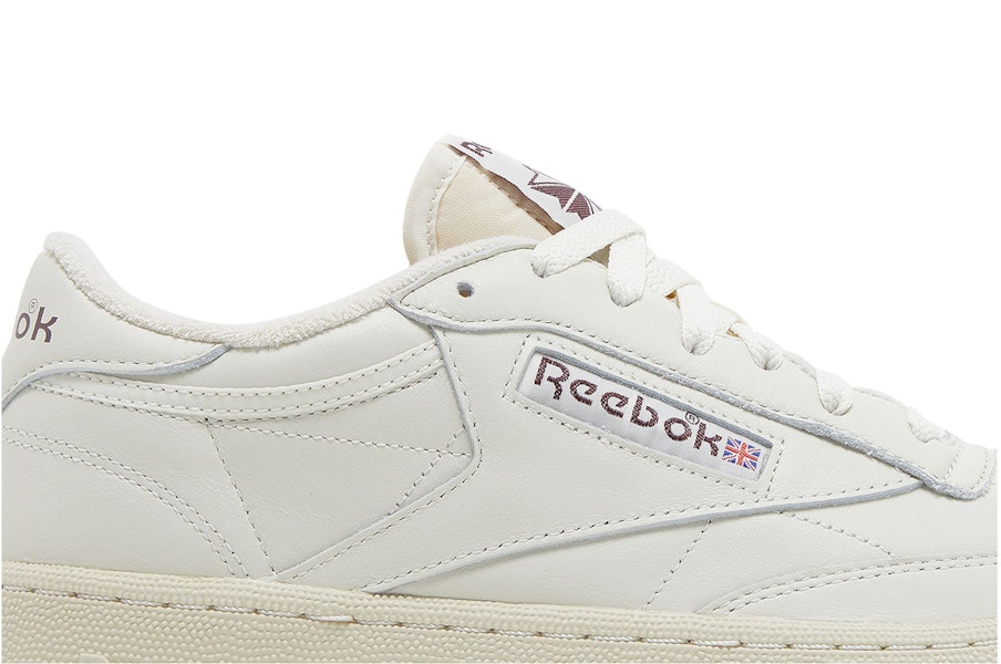 Reebok Club C 85 Vintage ''Chalk Alabastro'' GX3681 Lookbook Reebok Club C 85 Vintage ''Chalk Alabastro'' GX3681