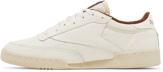 リーボック Club C 85 ヴィンテージ (チョークブラウン) GZ5156 Lookbook リーボック Club C 85 ヴィンテージ (チョークブラウン) GZ5156