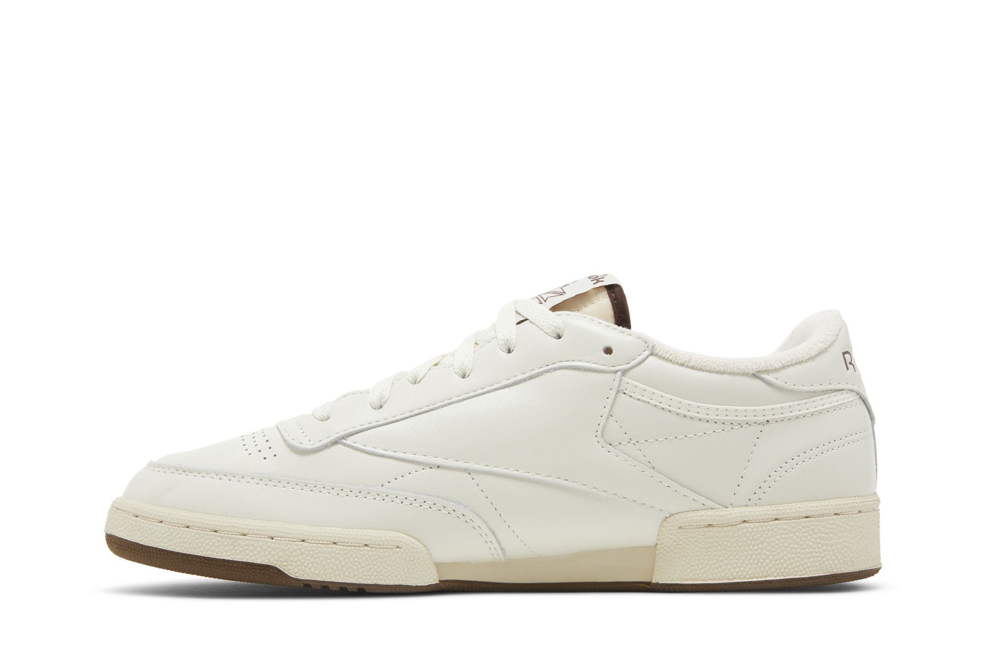 Lookbook Reebok Club C 85 Vintage 'Chalk Brush Brown' Kasut Klasik Lelaki HP3202