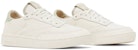 (W) Reebok Club C Clean 'Chalk Light Sage' dalam Warna Kapur dan Hijau Sage. GX3693