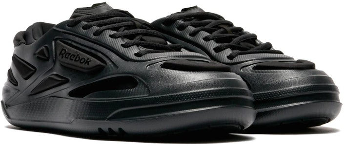 리복 클럽 C FWD 블랙 (Reebok Keulleob C FWD Beullaek) RMIA037C99MAT001-1000 Lookbook 리복 클럽 C FWD 블랙 (Reebok Keulleob C FWD Beullaek) RMIA037C99MAT001-1000
