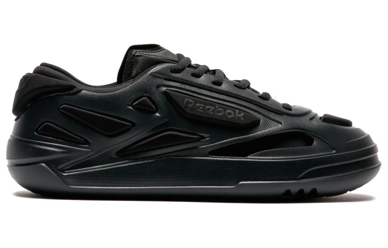 Order Reebok Club C FWD 'Sepatu Hitam Rendah' RMIA037C99MAT0011000