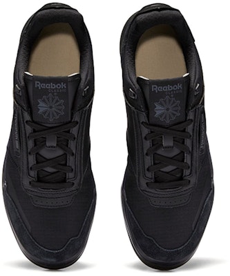 Reebok Club C Legacy Kasut Luncur Papan Hitam GX5259 Shop Reebok Club C Legacy Kasut Luncur Papan Hitam GX5259