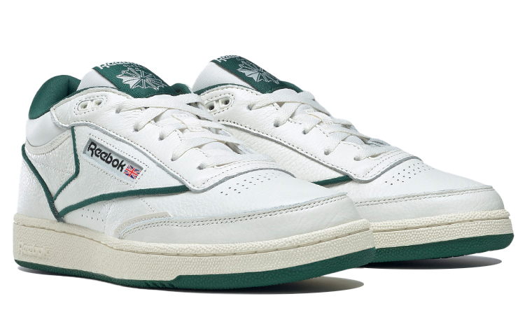 Lookbook Reebok Club C Mid 2 ''Kreide Dunkelgrün'' GZ5719