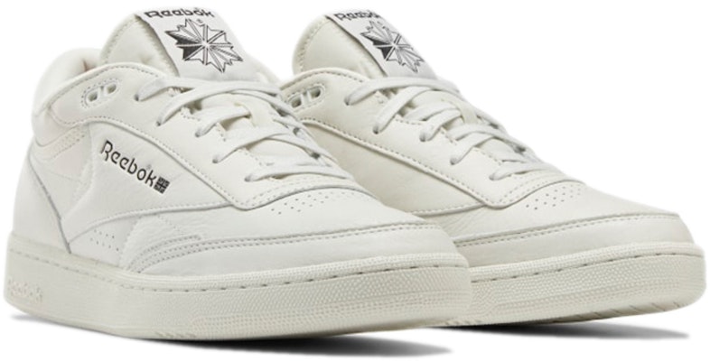 Reebok Club C Mid II 舒適耐磨板鞋 男女款 米白 Lookbook Reebok Club C Mid II 舒適耐磨板鞋 男女款 米白