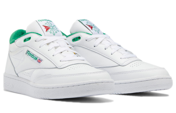 Lookbook Reebok Club C Mid II Scarpe Skate Unisex Bianche Resistenti e Comode GX7281