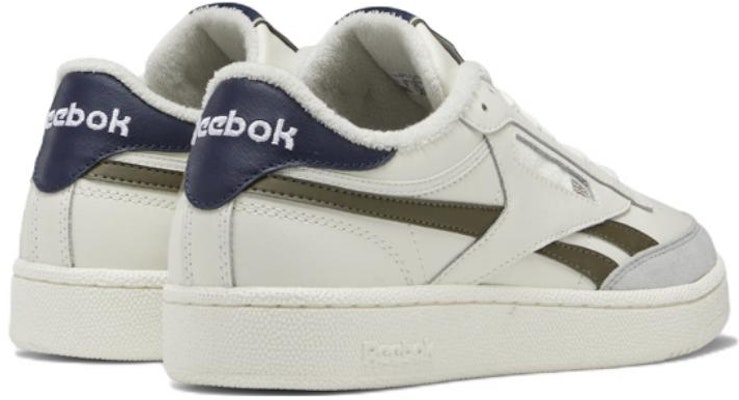 Reebok Club C Revenge 防滑耐磨 低筒 帆布鞋 男款 白灰 Shop Reebok Club C Revenge 防滑耐磨 低筒 帆布鞋 男款 白灰