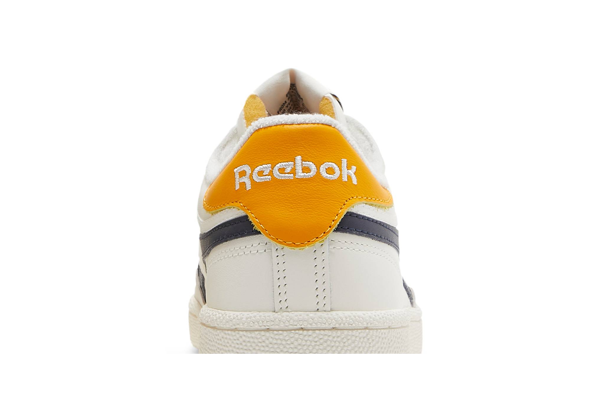Sizing Reebok Club C Revenge 复古板鞋 '粉笔色 半太阳金' G55072