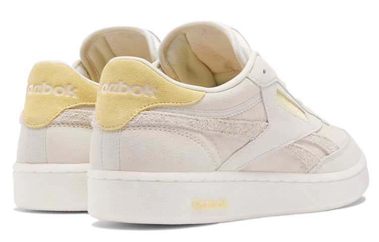 Shop Reebok Club C Revenge 'Marrón Té con Leche' FV0416