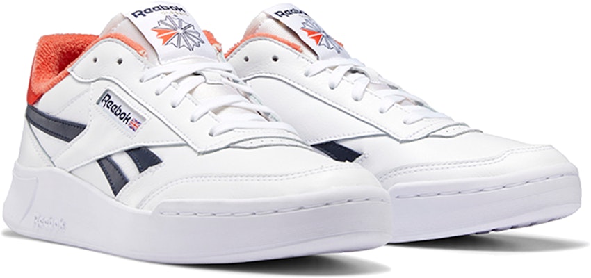 Reebok Club C Revenge Legacy 'Putih Merah Dinamik' GX7887 Lookbook Reebok Club C Revenge Legacy 'Putih Merah Dinamik' GX7887