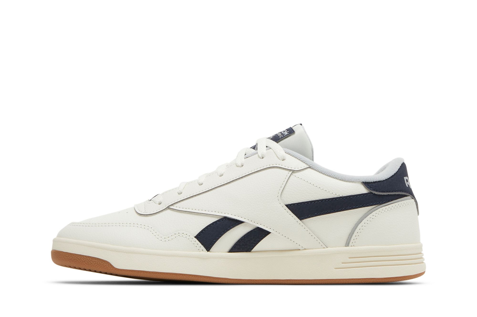 Lookbook Reebok Club MEMT ''Chalk Vector Navy'' Scarpe Sportive. GW0102