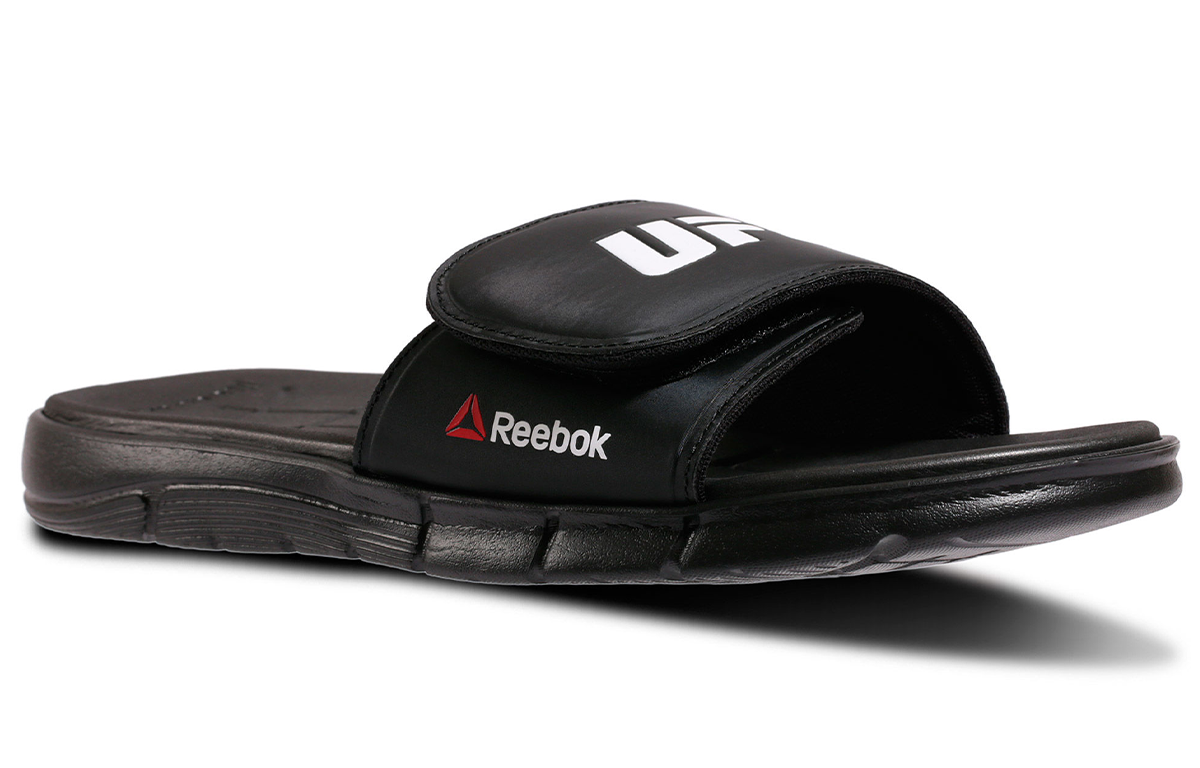 Lookbook Reebok Combat Black Slippers BS7671