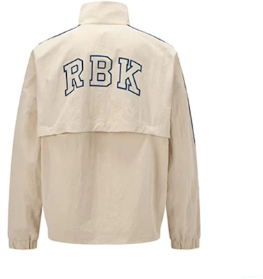 Reebok 對比線復古拉鍊運動外套 男女款 米色 24SRC105UGM1 Lookbook Reebok 對比線復古拉鍊運動外套 男女款 米色 24SRC105UGM1