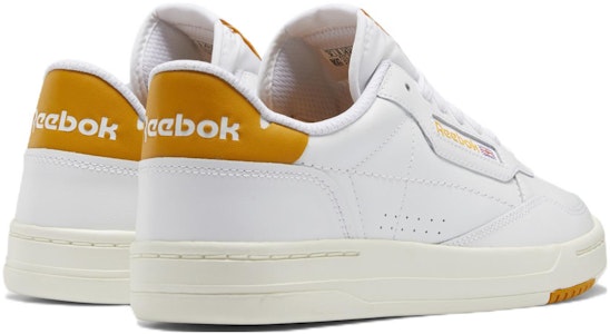 Reebok Court Peak 舒適 耐磨 低筒 板鞋 男女款 白黃 Shop Reebok Court Peak 舒適 耐磨 低筒 板鞋 男女款 白黃