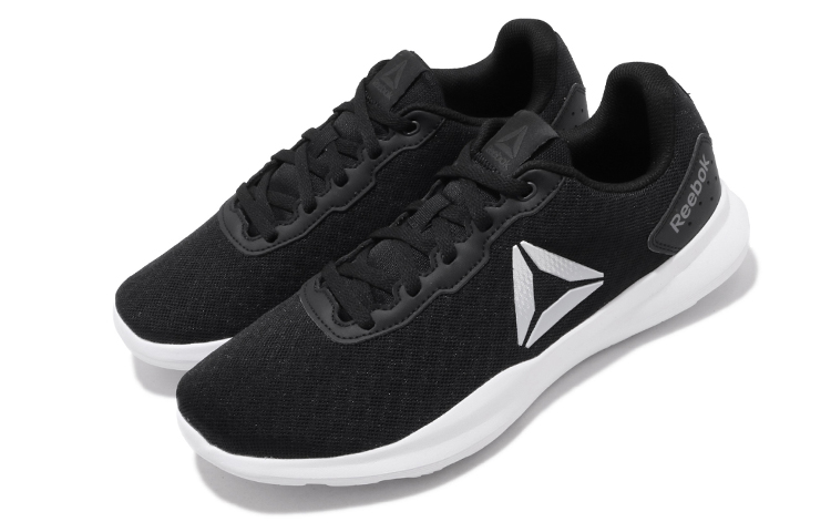 Lookbook Reebok Dart TR ''Schwarz'' EG1560