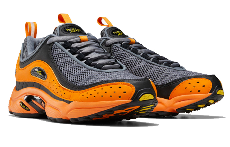 Lookbook リーボック デイトナ DMX 黒灰橙 DV7253