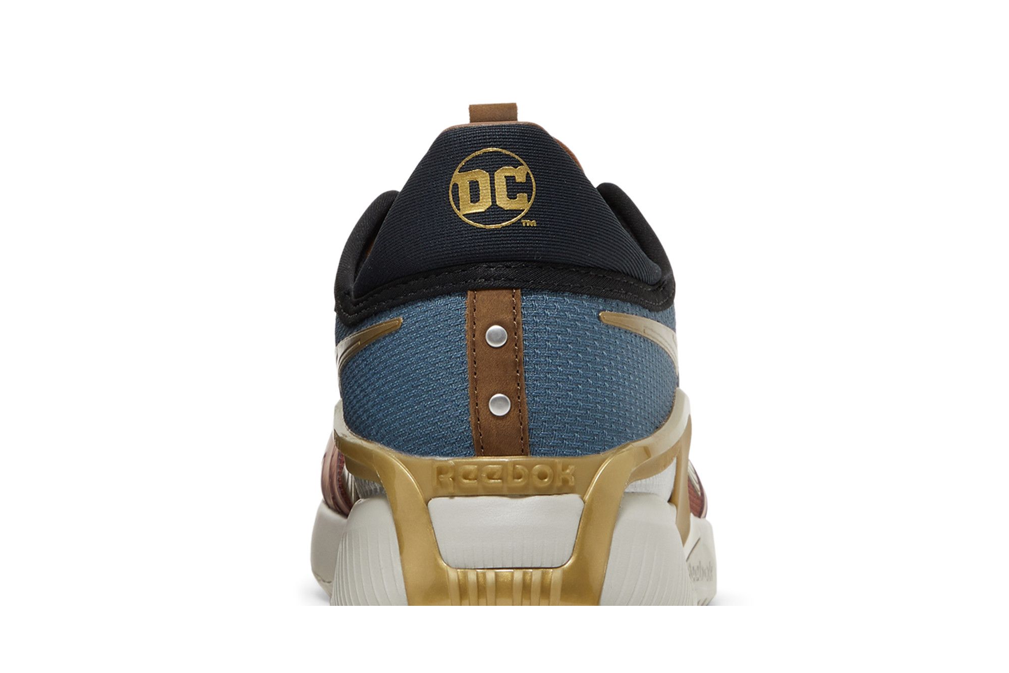 Cheap Reebok DC Comics x Nano X2 ''Wonder Woman'' Femme HQ4585